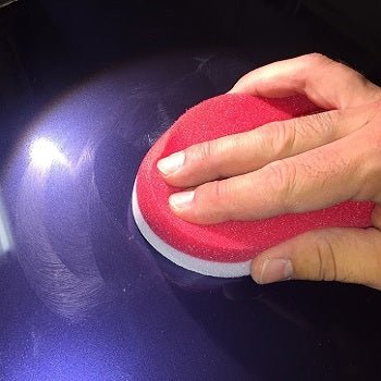 Si può lucidare l'auto a mano? La teoria della lucidatura manuale - Solodettagli