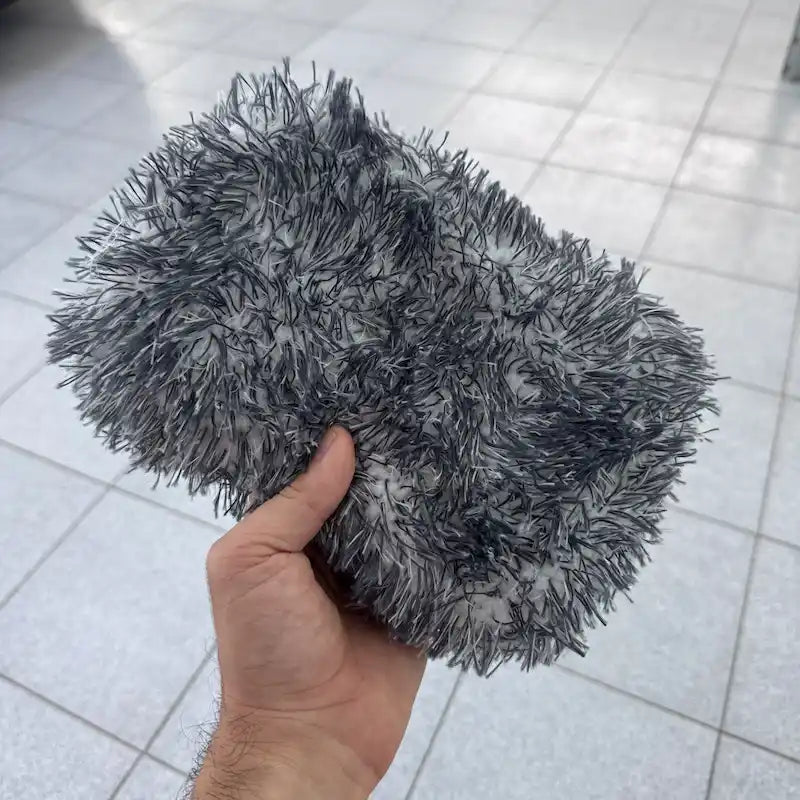 spugna in mano viskose pad